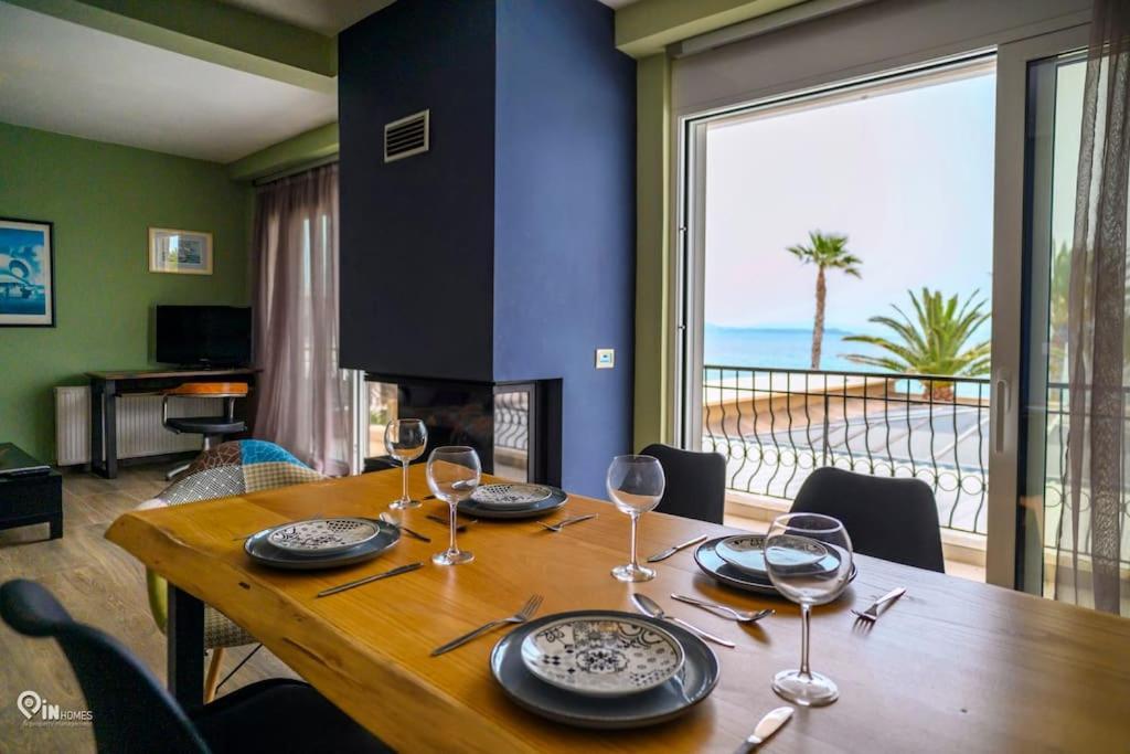 Spiros Seaside House With View * Nea Makri